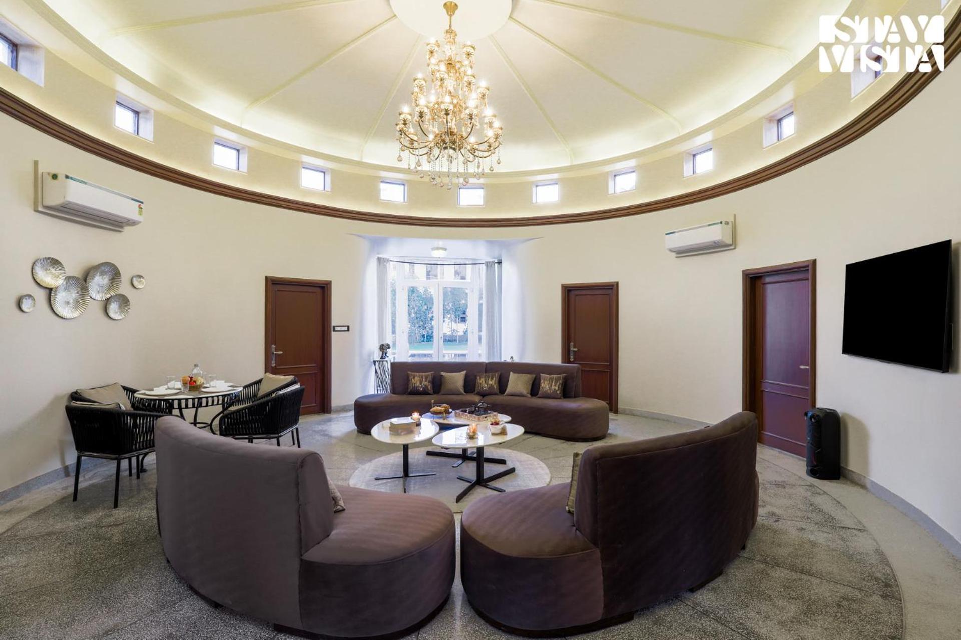 Stayvista'S Mystic Castle With Terrace, Swimming Pool, Lawn With Gazebo 斋浦尔 外观 照片