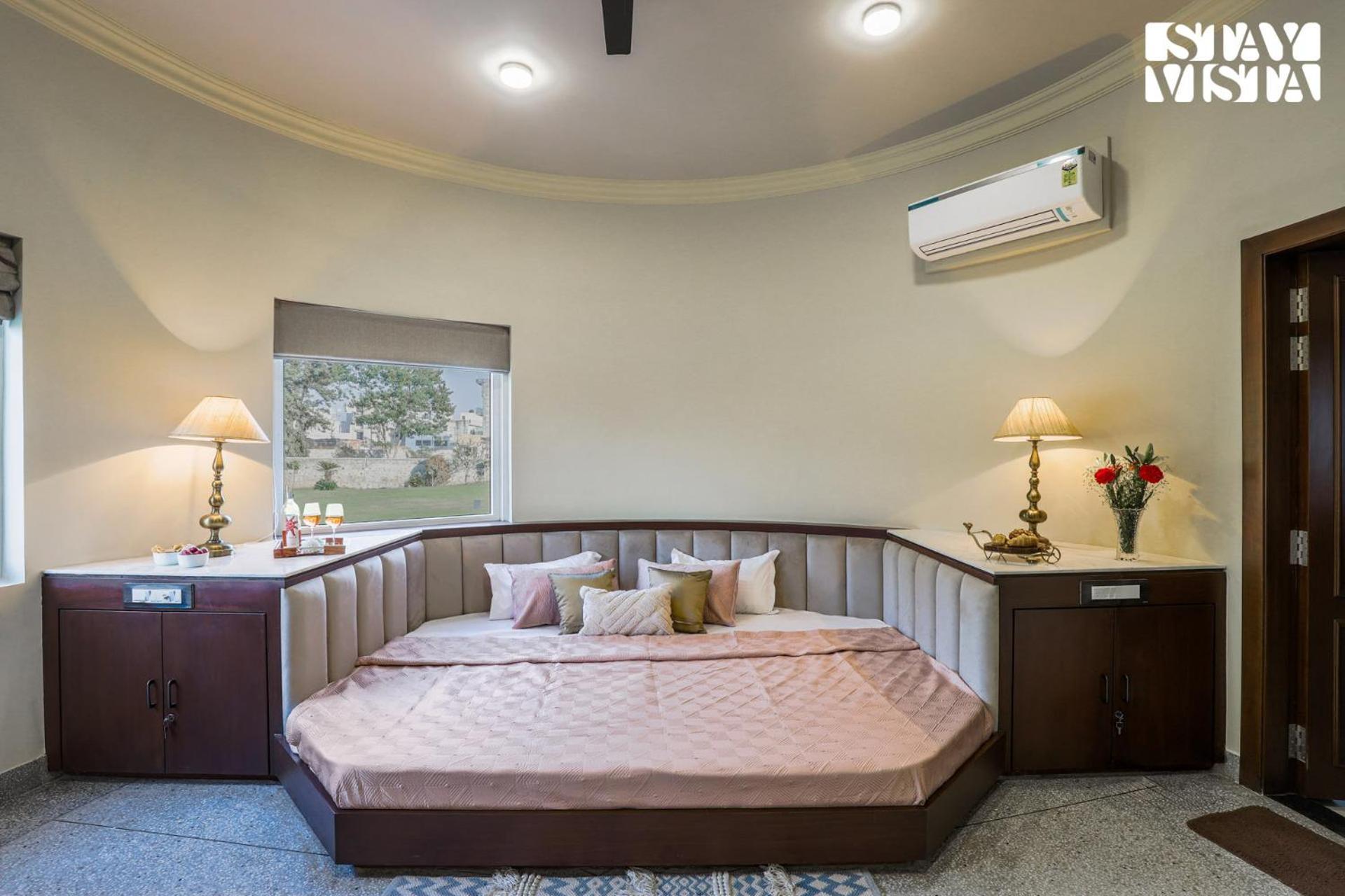Stayvista'S Mystic Castle With Terrace, Swimming Pool, Lawn With Gazebo 斋浦尔 外观 照片