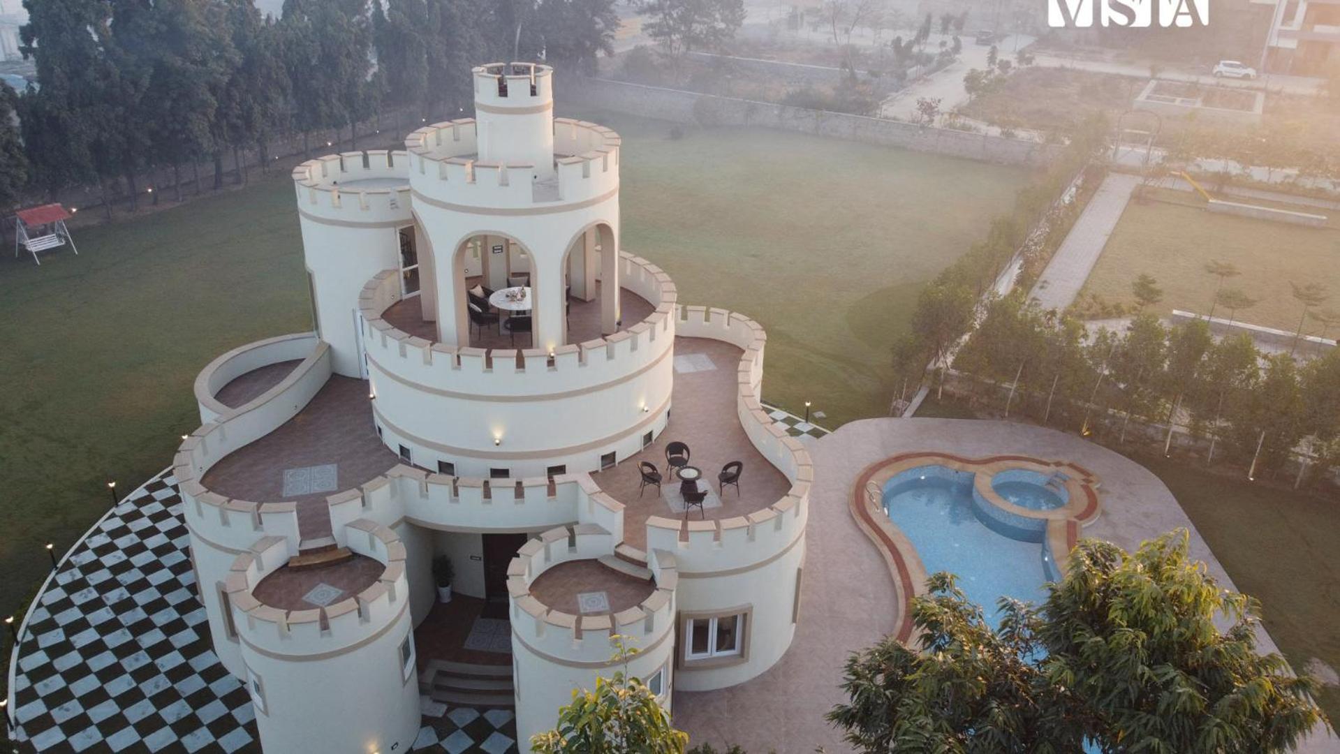 Stayvista'S Mystic Castle With Terrace, Swimming Pool, Lawn With Gazebo 斋浦尔 外观 照片